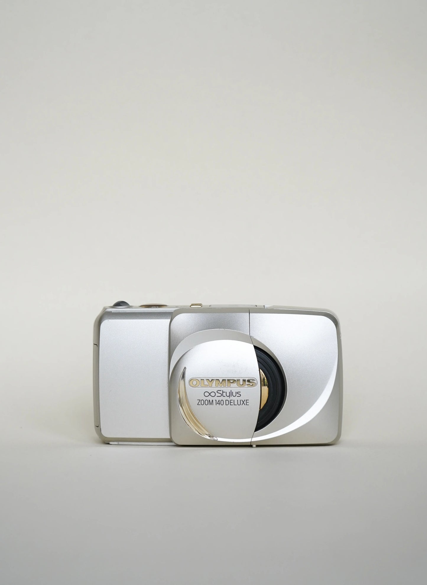 Olympus Infinity Stylus Zoom 140 Deluxe