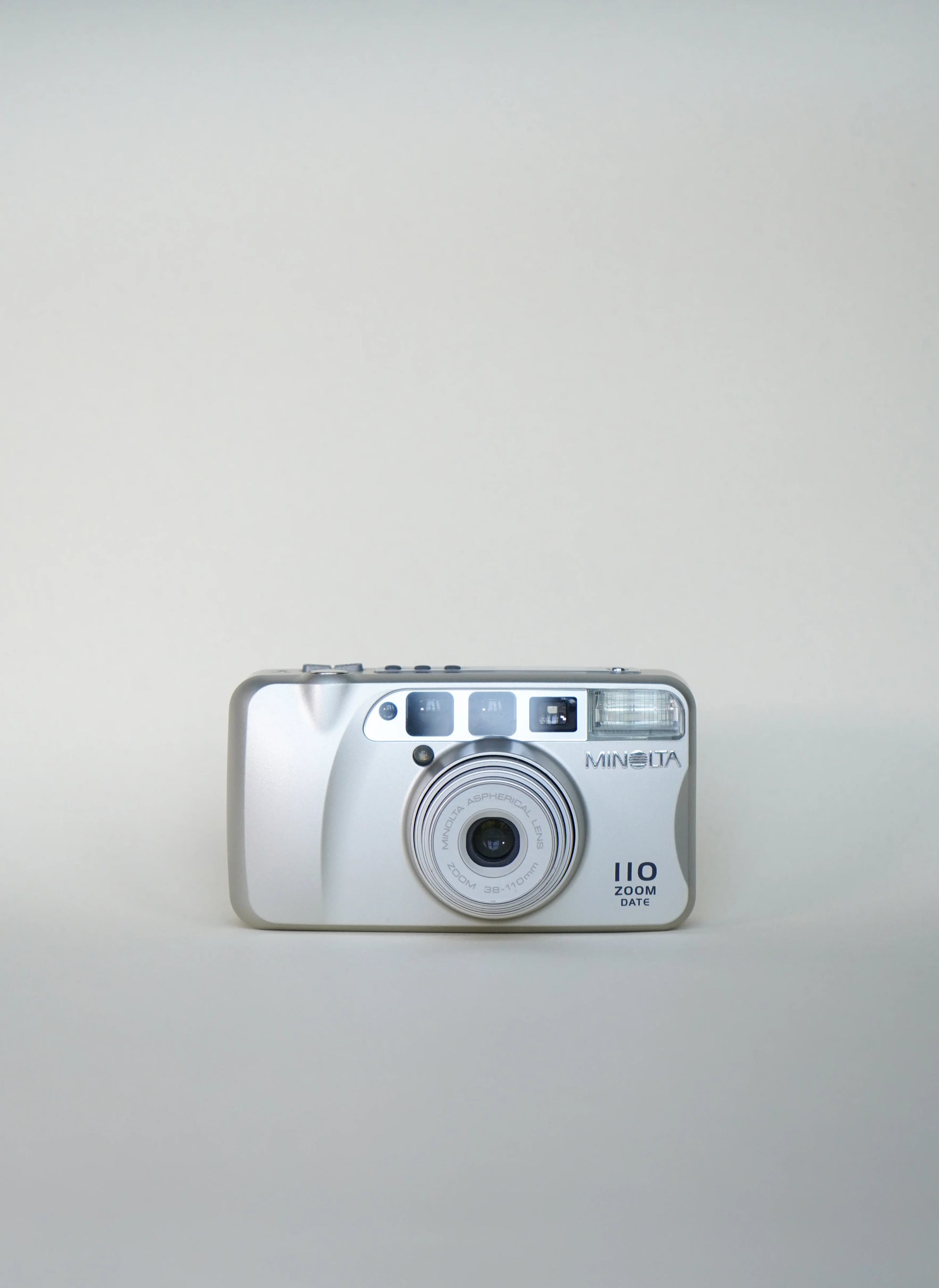 【動作確認済/完動品】Minolta Zoom 110 Date Minolta Zoom Date 110 w/ 38-110mm lens Point & Shoot – Film