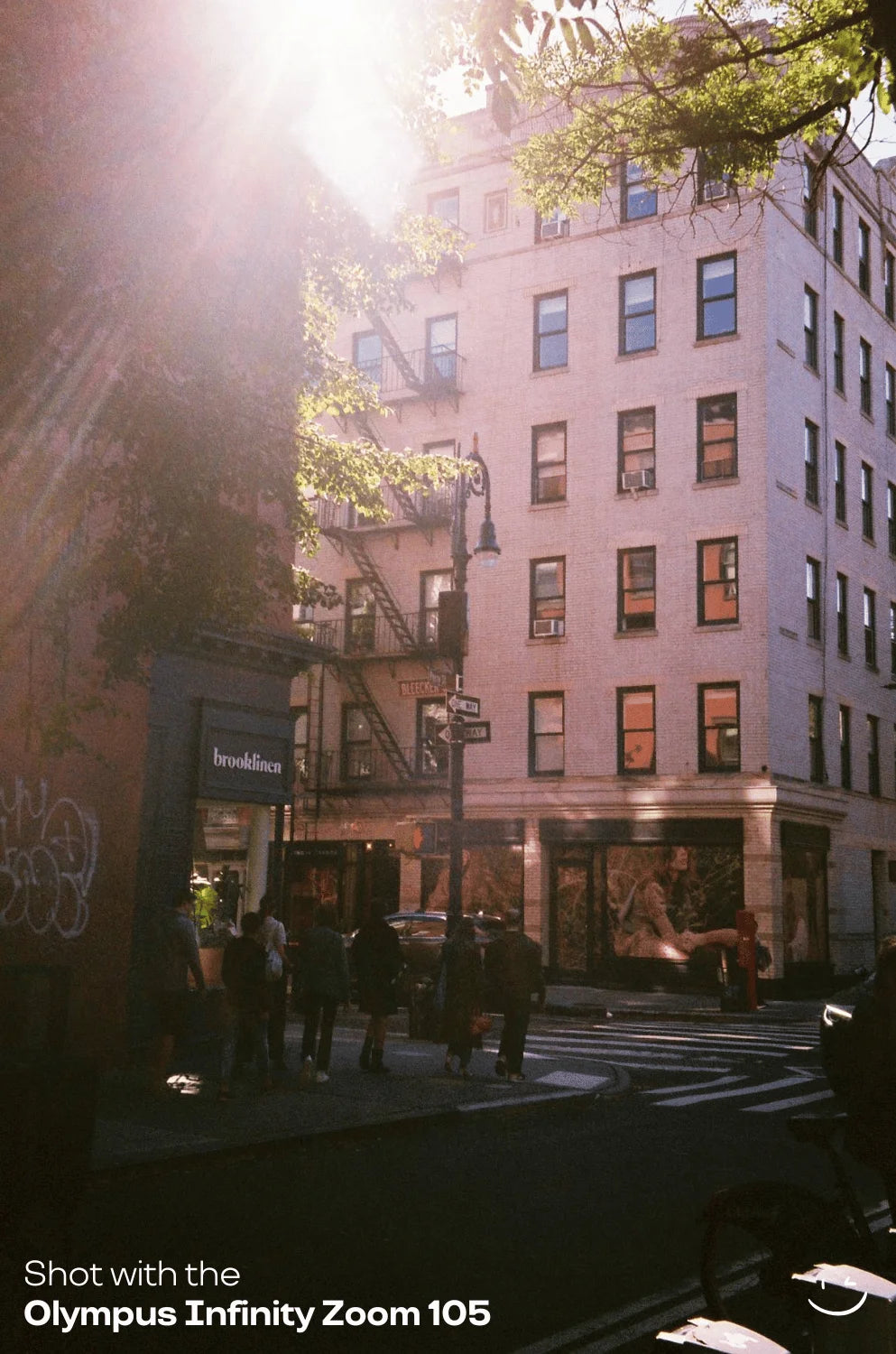 Olympus Infinity Zoom 105