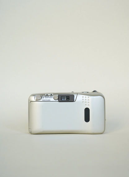 Olympus Infinity Stylus Zoom Wide 80 DLX