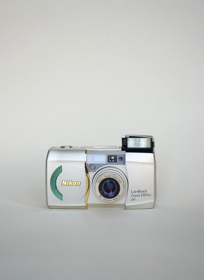 Nikon Lite Touch Zoom 140